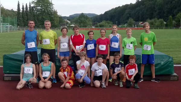 LSV – Sportler versuchen sich am 10.000 m – Weltrekord