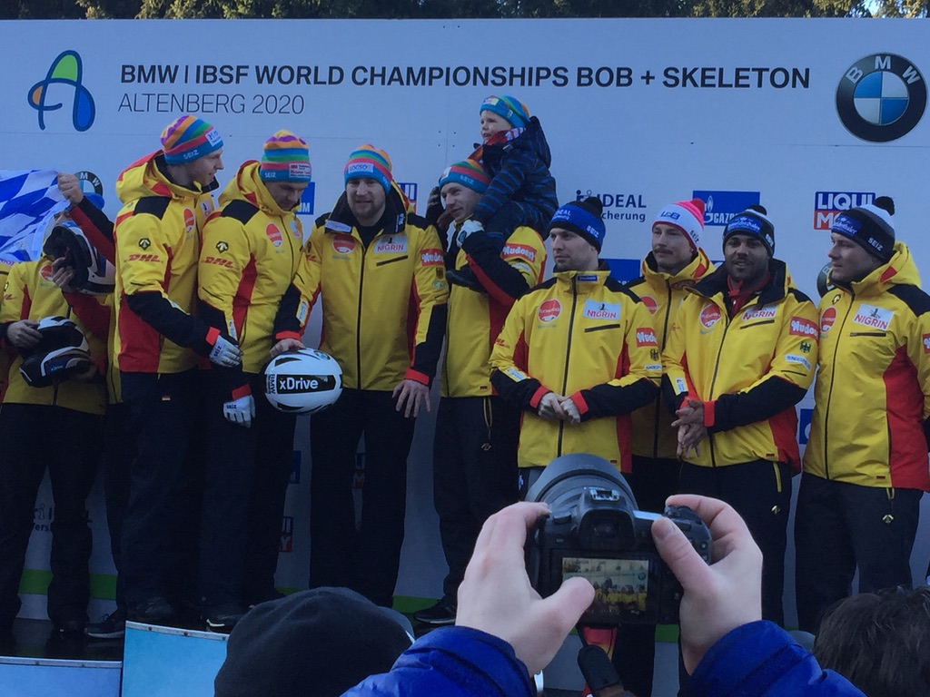 Herzlichen Glückwunsch an Rekordweltmeister Francesco Friedrich