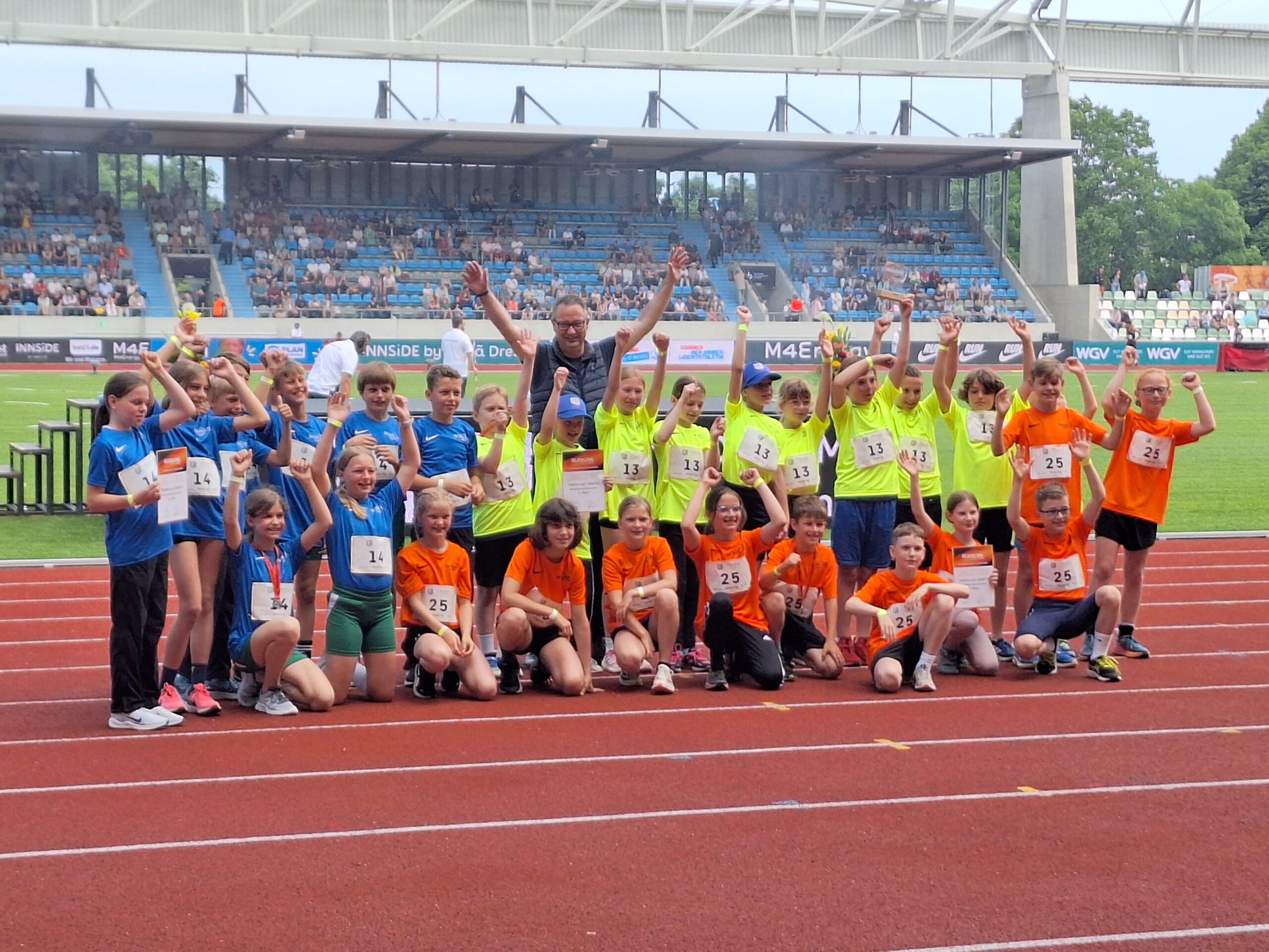 Junge Leichtathletiktalente auf großer Bühne