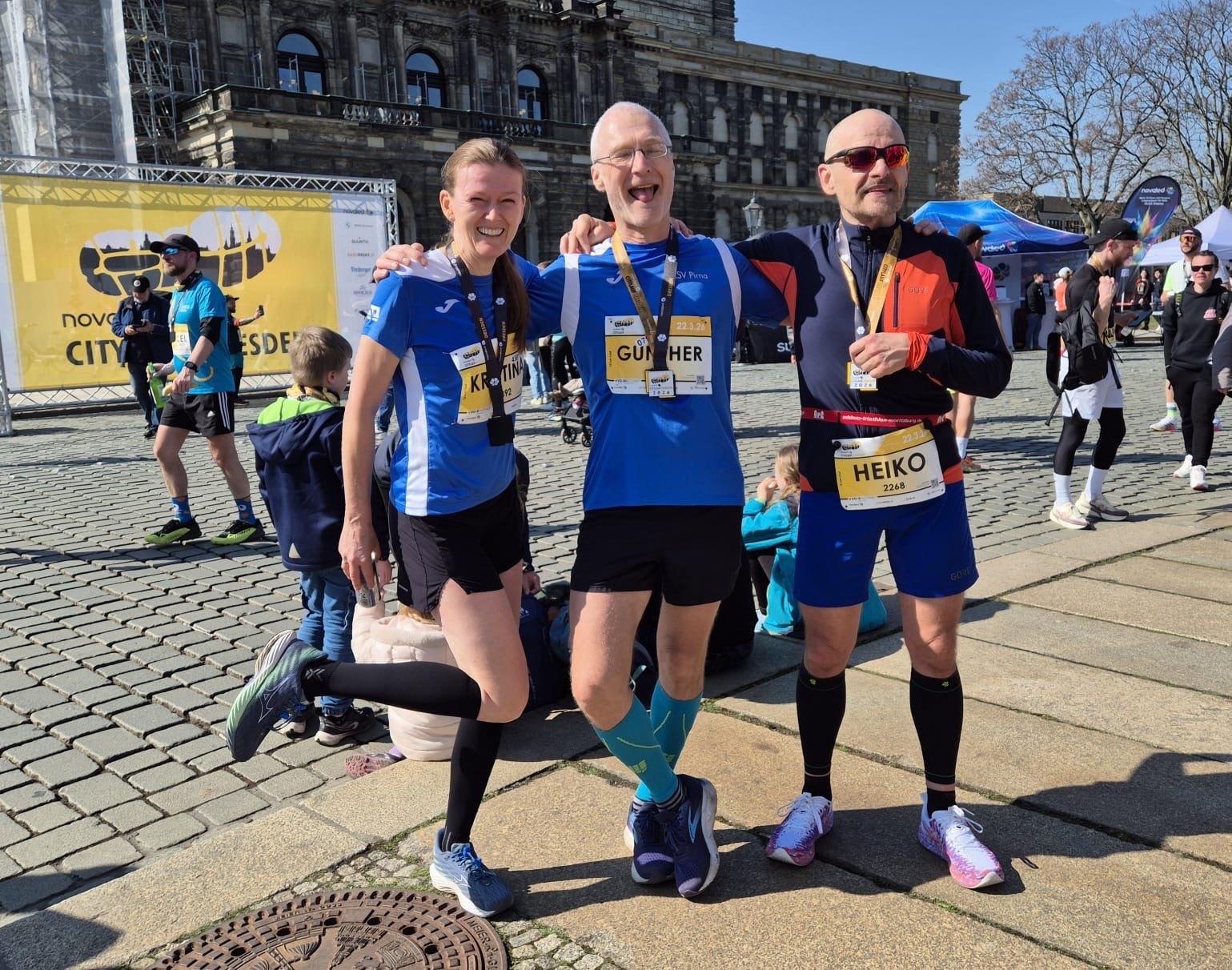 Sonne, starke Zeiten und Podestplätze beim Dresdner Citylauf